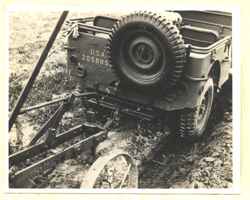A picture of the Ford GPW that accompanied the Auburn MB A picture of the Ford GPW that accompanied the Auburn MB