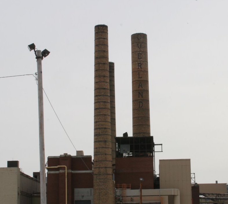 Overland Smoke Stacks